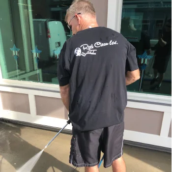 outdoor-pressure-washing-service