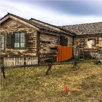 film-location-cleaning