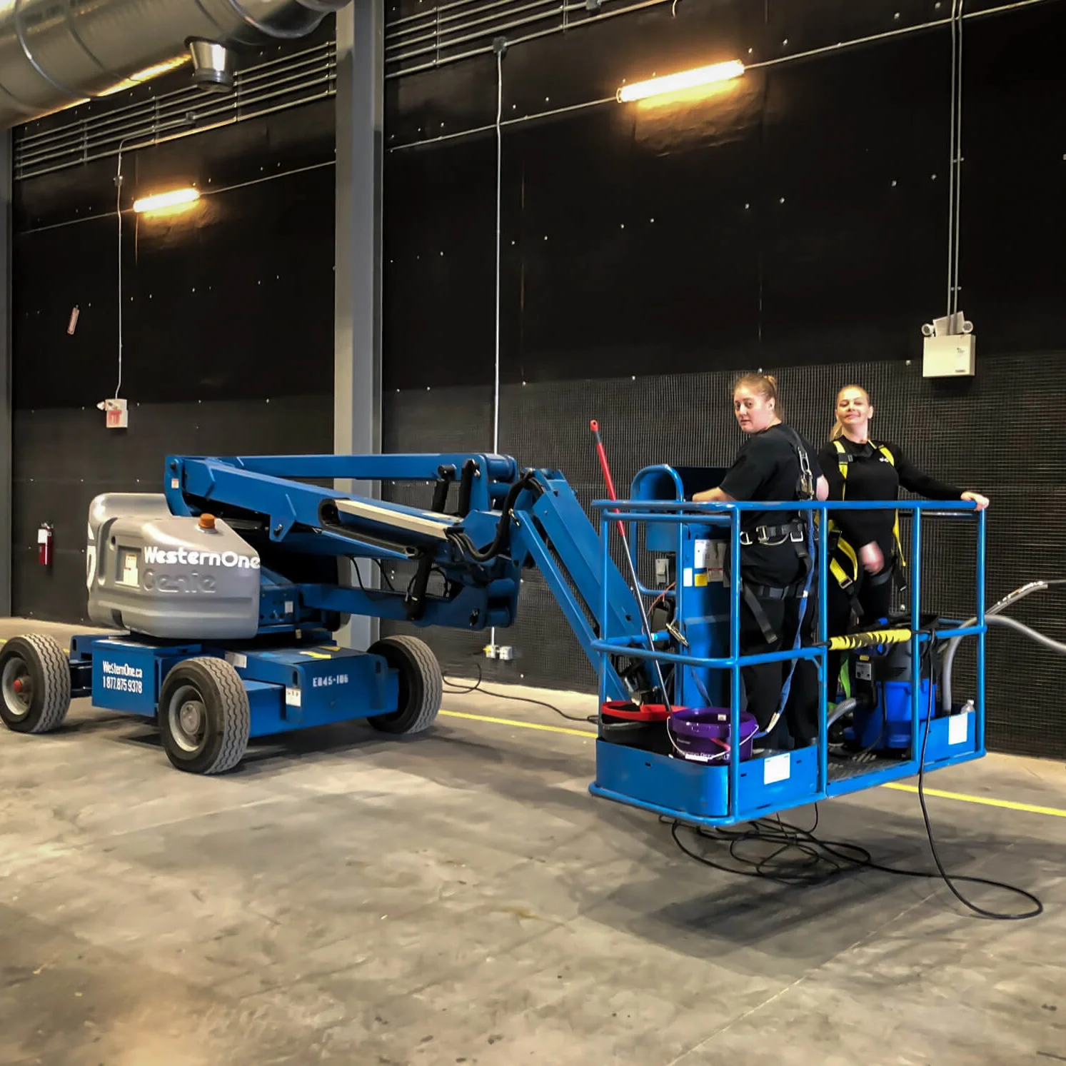 studio-lift-cleaning