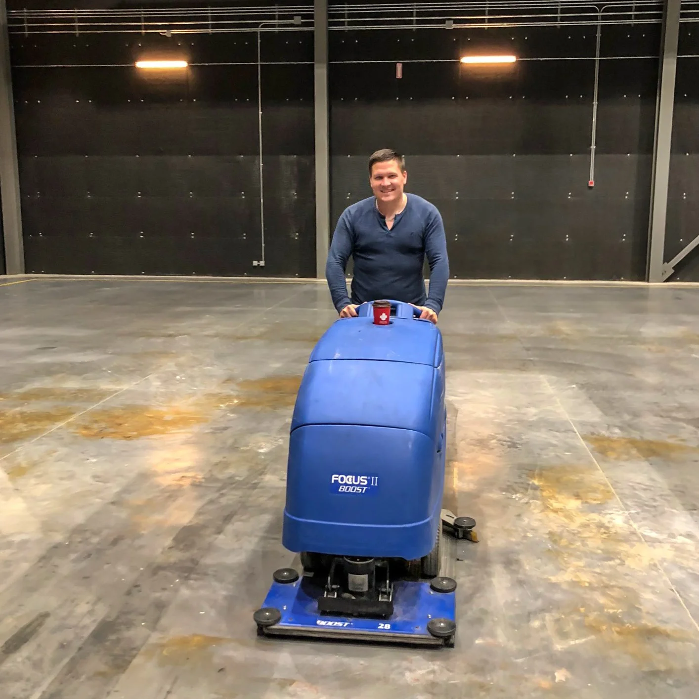 industrial-floor-cleaning